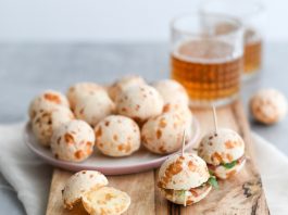 pao de queijo - coška fajne